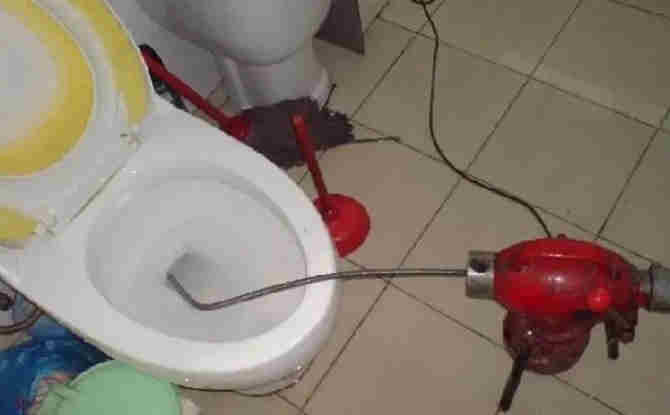 湘桥马桶通下水